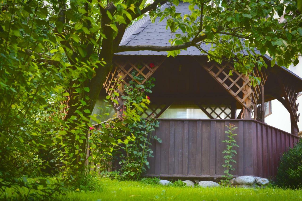 Pokoje Goscinne U Hanki Bukowina Tatrzańska Esterno foto